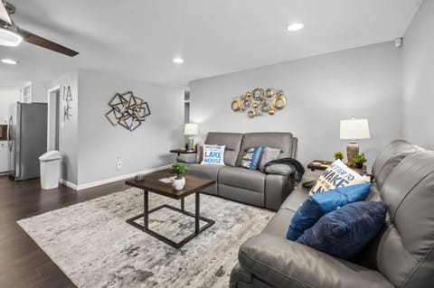 Cozy accommodations & Smart TV for streaming from your own accounts!