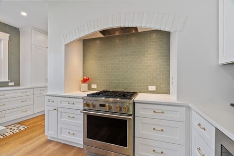 Chef-ready kitchen with thoughtful touches and Spokane-roasted beans included.