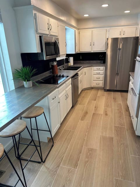 Everything you need to cook for the big group.