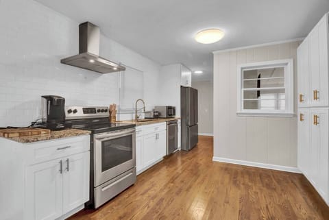 6060b6dd-76e3-4bca-b27f-2bfc45903489