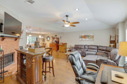 Laptop-Friendly Workspace | Wine Bar