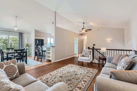 Inviting seating area with a seamless flow into the dining area, perfect for relaxing