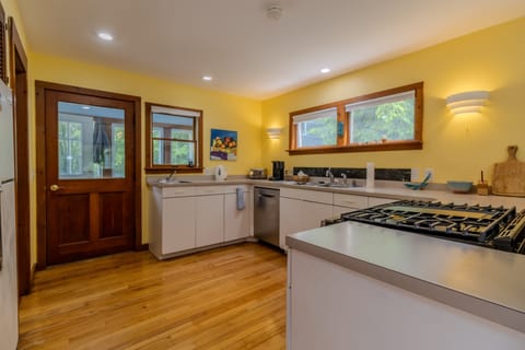 PhotoJun032025,122329AM