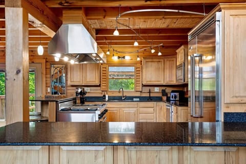 fb2ebfad-282b-4dd4-aee0-da02ce476040