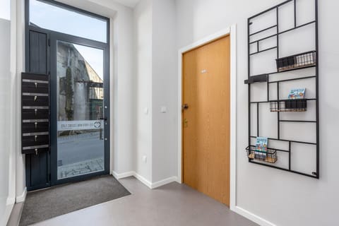 Entrance / Reception
