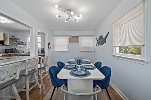 Dining Table for 6. The Breakfast Bar seats an additional 3.