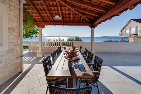 Villa MaToLi is a stylish and comfortable 250 sqm property on an 850sqm fenced plot