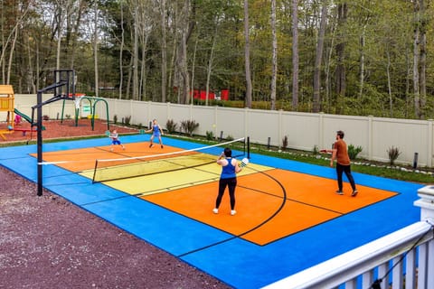 Your private mountain-side entertainment complex. From pickleball rallies to pickup basketball games, the custom sports court is perfect for friendly competition and unforgettable fun—all without ever leaving the property.