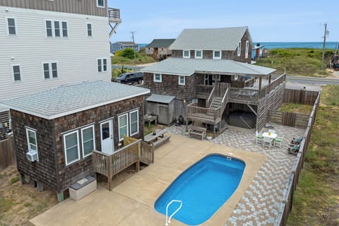 KDN2702: The Barn | Back Exterior