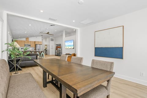 The dining room comfortably seats six