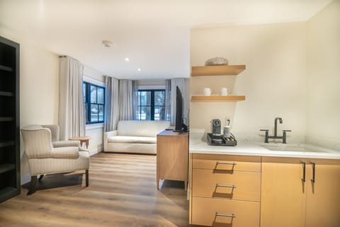 Sip morning coffee and prep easy snacks at the kitchenette.