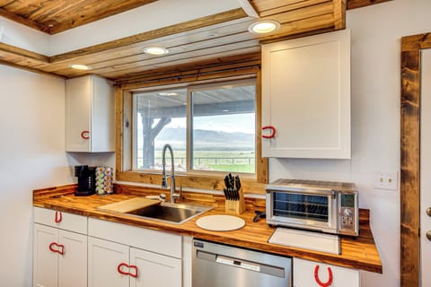 Kitchen | Toaster Oven | Dishware & Flatware