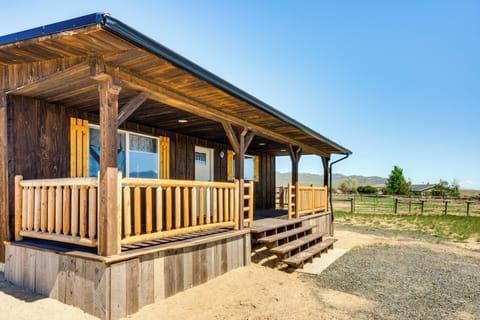 Twin Bridges Vacation Rental | 2BR | 1BA | 786 Sq Ft | 4 Steps to Enter