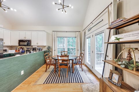 Dining Room | 1st Floor | Dishware & Flatware