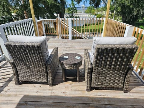 Deck facing Lake Minneola