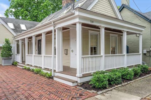 Step inside this beautifully designed home, where comfort meets style. With warm tones, modern finishes, and spacious living areas, it’s the perfect retreat for families or groups seeking a memorable stay.