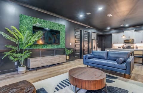 Living Room (Unit 1)