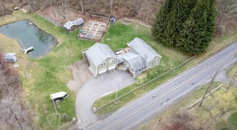 apartment is upstairs above garage