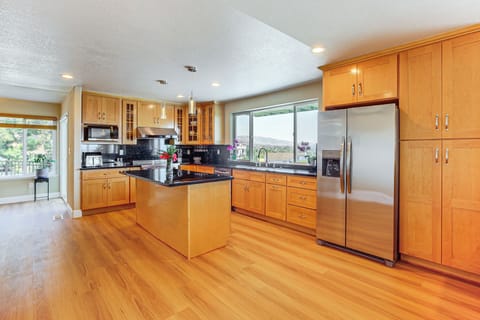 Kitchen | Lower Level | Cooking Basics