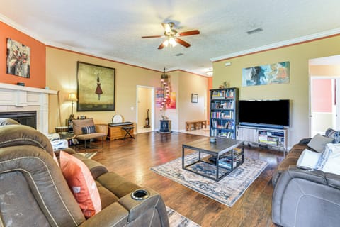 Lynn Haven Vacation Rental | 4BR | 2BA | 1,780 Sq Ft | 1 Step to Enter