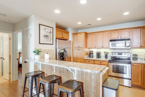 Kitchen | Cooking Basics | Dishwasher | 1st Floor