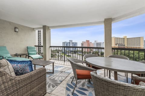 Large Balcony with Ocean Views