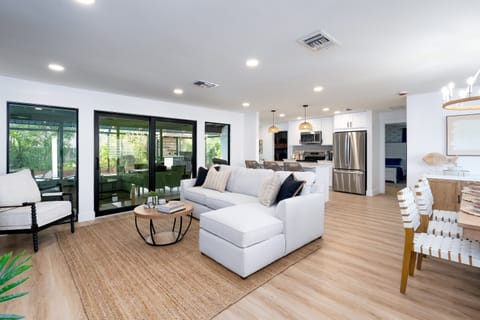 Welcome to your modern coastal paradise!