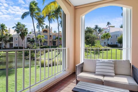 Experience the ultimate in relaxation with this stunning balcony setting, featuring a comfortable couch that invites you to unwind while enjoying breathtaking ocean views. Perfect for morning coffee or evening sunsets, this serene outdoor space combi