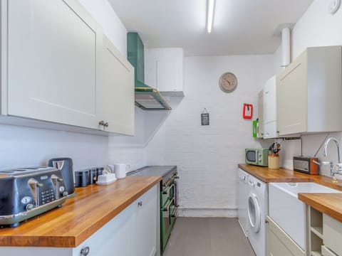 Dining Area | Chapel Bay Cottage, Angle, near Pembroke