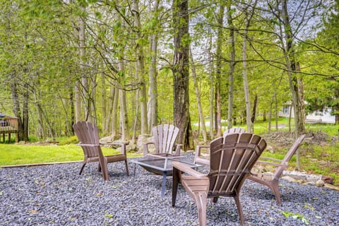 Tobyhanna Vacation Rental | 5BR | 2BA | Steps to Enter | 1,750 Sq Ft