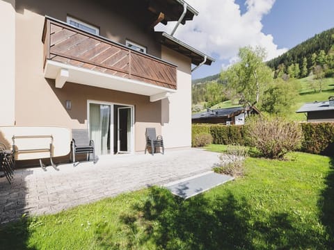 Chalet Nathalie by we rent - Holiday home with sauna & garden Apartment in Zell am See