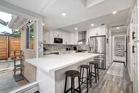 Breakfast seating for three