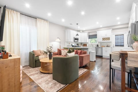 Welcome to our open concept Living Room, Dining & Fully Equipped Modern Kitchen