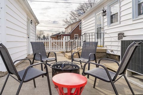 From a guest - ‘A lovely place and stay! Very comfortable, loved the extra amenities for my dog, and the backyard was a perfect place to relax. Would absolutely stay again.