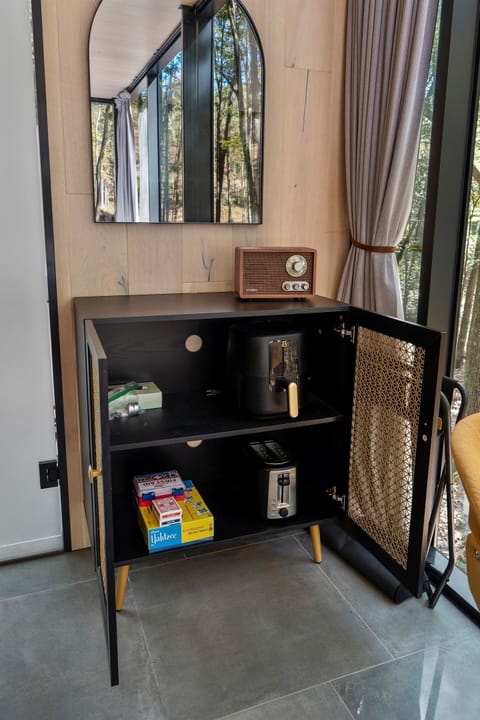 Here you'll find a toaster, air fryer, and portable stove top