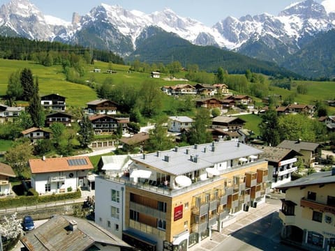 Double room design half board - AlpenParks Hotel & Apartment Maria Alm Apartment in Maria Alm