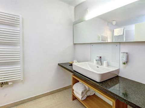 *Double room Design Plus breakfast - AlpenParks Hotel & Apartment Maria Alm Apartment in Maria Alm