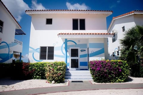 Front entrance of Bungalow