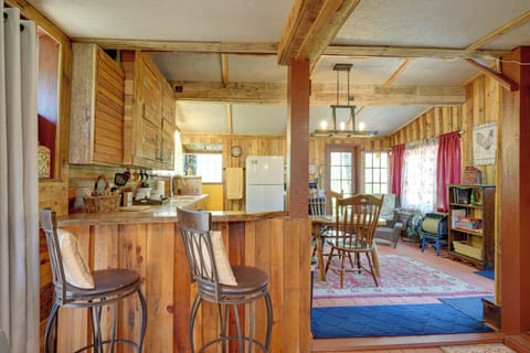 Kitchen & Dining Area | 1st Floor