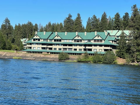 Lakefront units