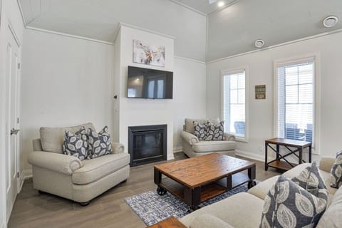 Trillium Family Room