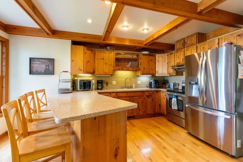 Full Kitchen with Beautiful Views
