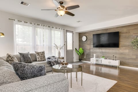 Katy Vacation Rental | 3BR | 2BA | 2,200 Sq Ft | 1 Step Required