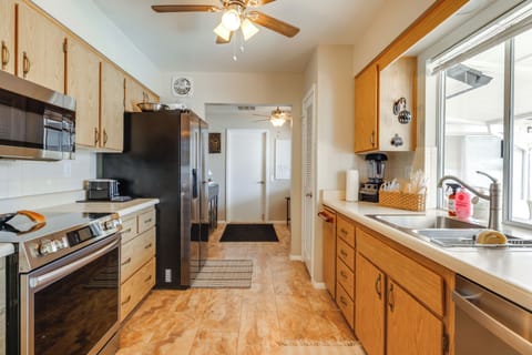 Kitchen | Dishwasher | Blender | Toaster