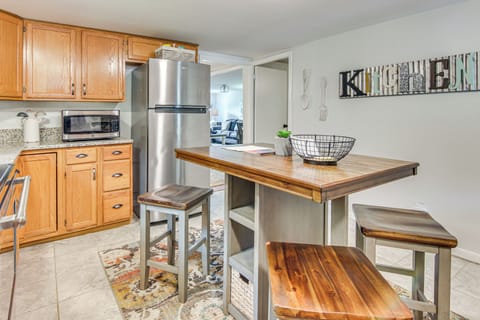 Kitchen | Cooking Basics | Toaster | Stove/Oven