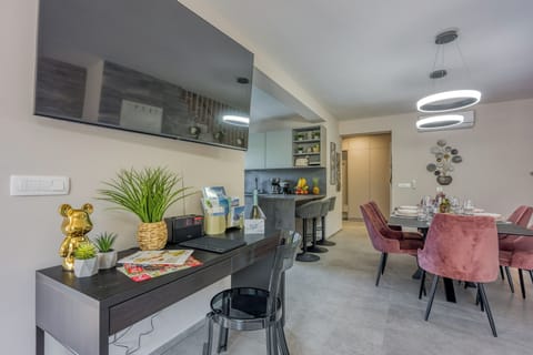 Living and dining room