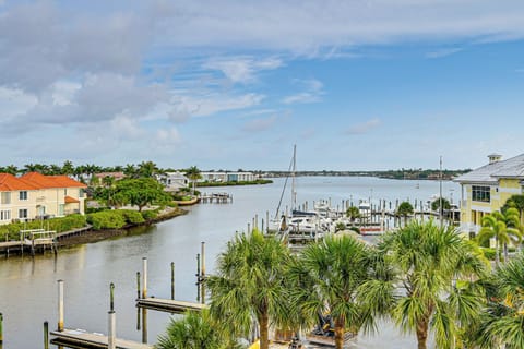 Naples Vacation Rental | 1BR | 1BA | 715 Sq Ft | Step-Free Access (Elevator)