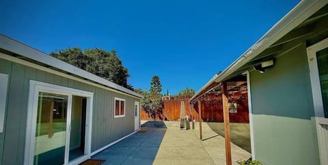 73ffbcea-200b-4b2e-b35e-641e8af4ae82