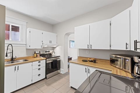 Everything you need for cooking meals during your stay.
