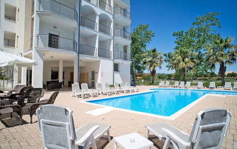 Autumn, Building Exterior, Main Entrance, Pool, Spring, Summer